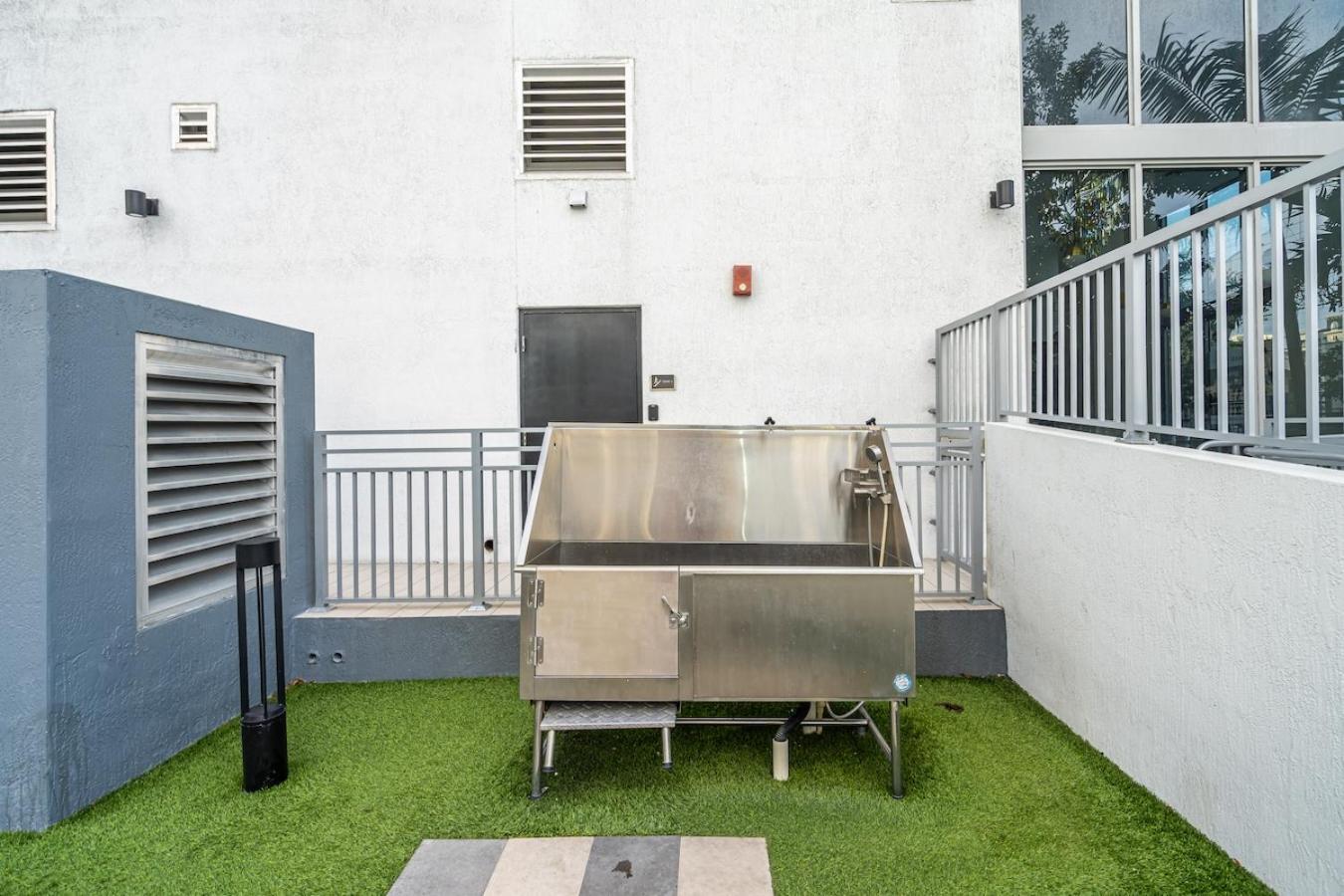 Urban Escape 3 Bed Unit Near Brickell And Wynwood Lägenhet Miami Exteriör bild